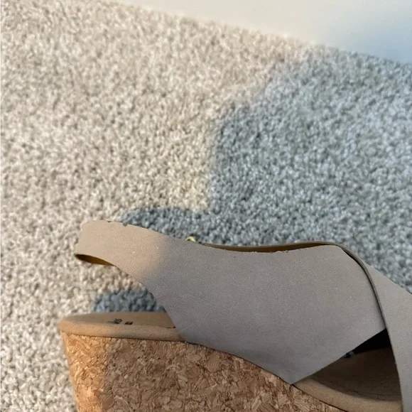 Clark’s Sand Wedge - Picture 5 of 12